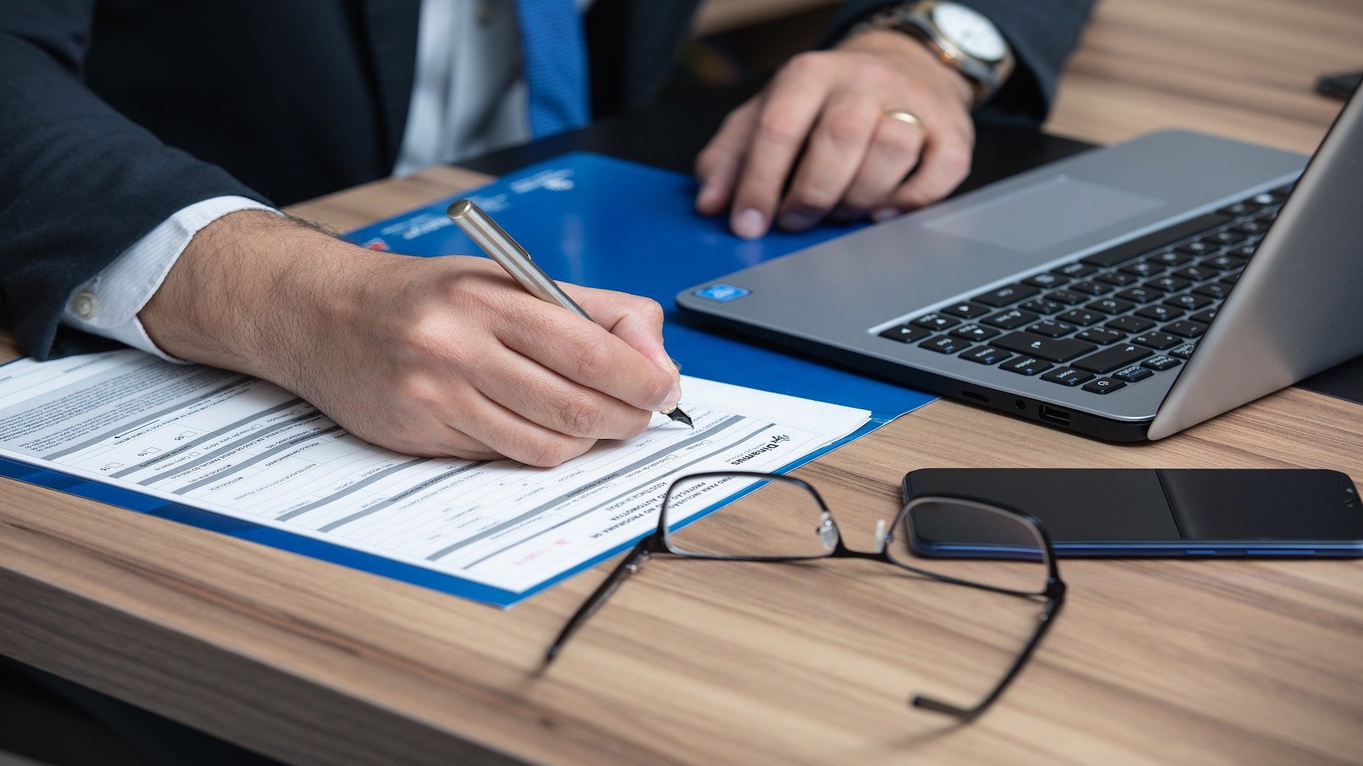 What Employment Laws Apply To Remote Employees In 2022 